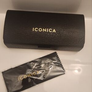 DIFF Iconica Maren Python Luxury Oversized Sunglasses Case